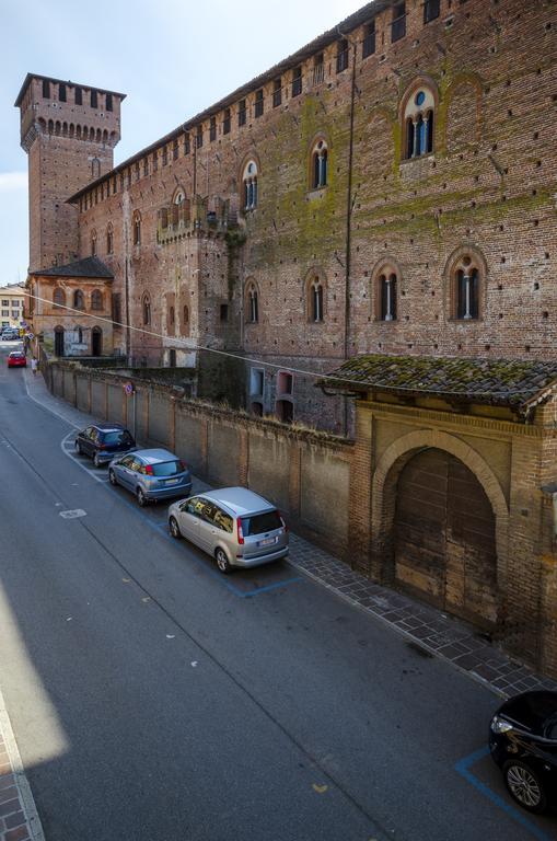 Al Castello Di Leonardo Hotel Sant'Angelo Lodigiano Ngoại thất bức ảnh